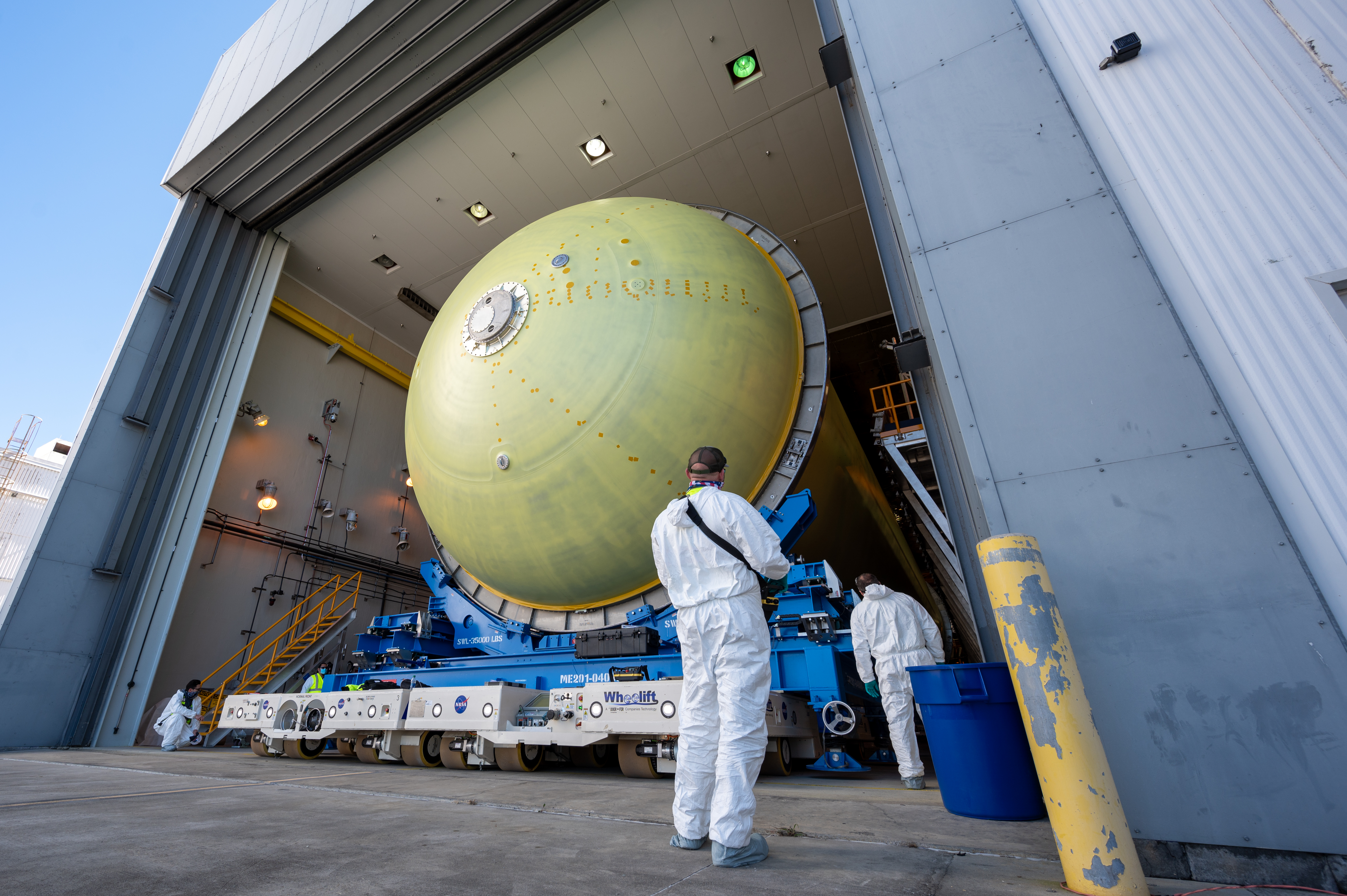 NASA Readies Artemis II Liquid Hydrogen Tank for Next Phase of Manufacturing